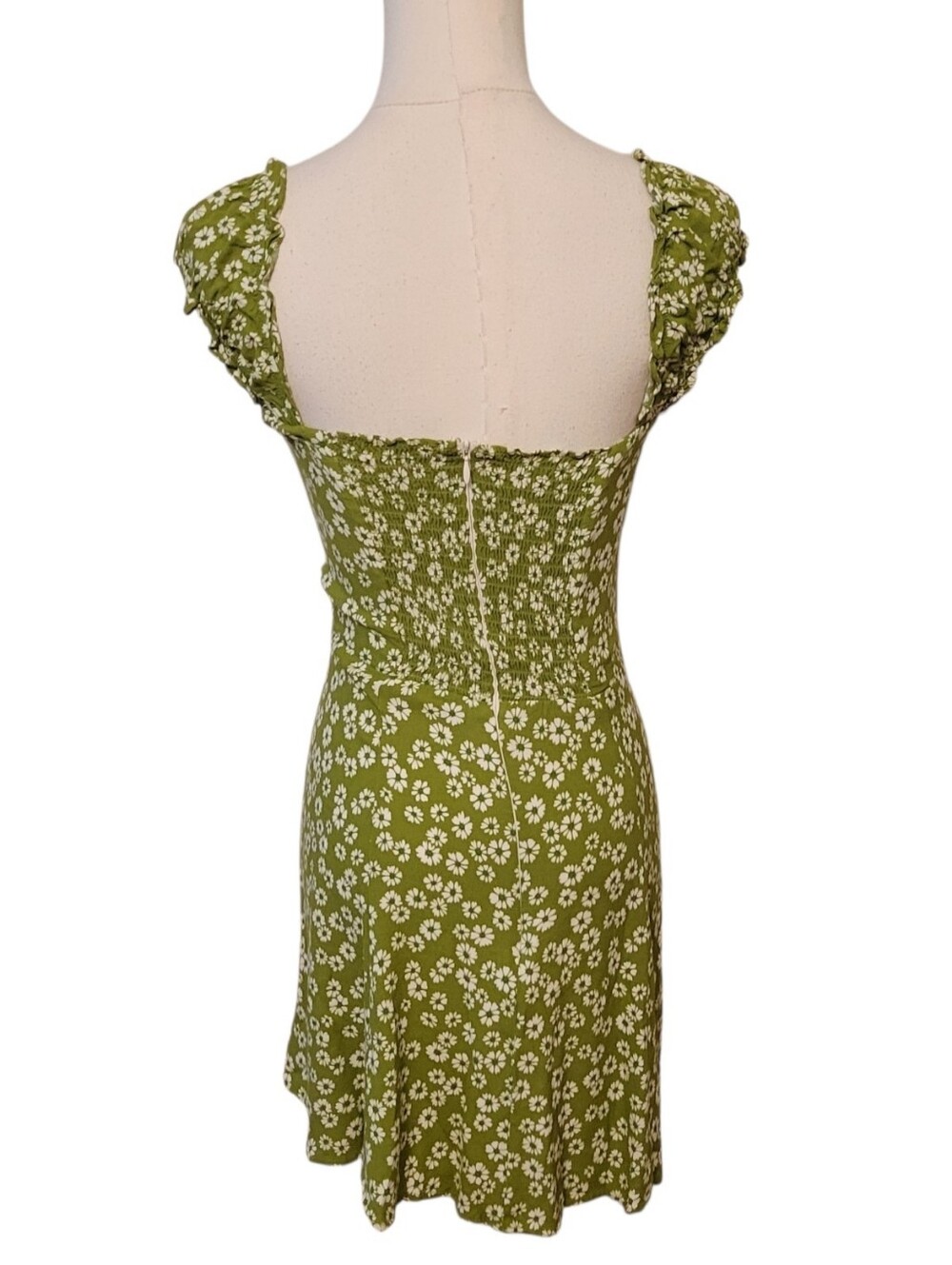 Reformation Pacey Green Fennel Floral Smocked Mini Dress Size 2 - Picture 4 of 6